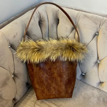 Луксозен дизайн на жените с голям капацитет кофа чанта 2 парче/комплект мека Pu кожа снаждане плюшена чанта реколта рамо подмишница чанта