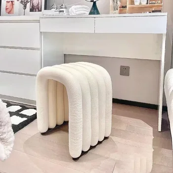 Крем стил грим стол Nordic обратно прост превръзка пейка дизайнер Ins фото столове творчески дълго заседание османски столове суета
