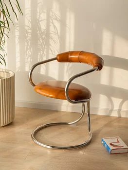 Nordic луксозен кафе стол хол мебели фотьойл творчески дизайнер змия форма трапезария стол спалня обратно грим столове