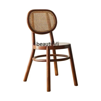 Реколта масивно дърво трапезни маси и столове комплект B & B ресторант ратан трапезен стол с облегалка дизайнер модел ратан стол