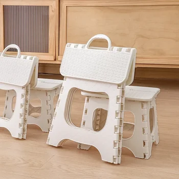 Сгъваеми столове Преносими мебели Компактна и стабилна висока носимоспособност с дръжка Малък отпечатък Скандинавски стил