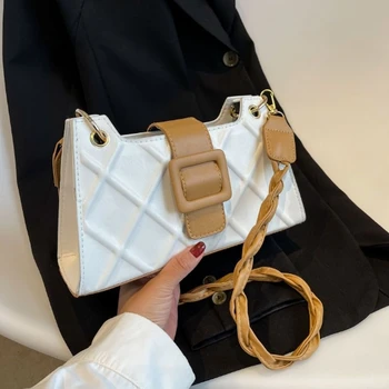 White Woman Bags Leather 2023 Луксозна тенденция Елегантно момиче Дамска чанта Рамо PU PVC Lady Crossbody портмонета Дамска чанта