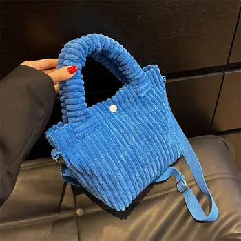 Модна кадифе дамска чанта 2023 тенденция нови чанти ниша универсален кофа рамо чанти женски найлон бутон crossbody чанти
